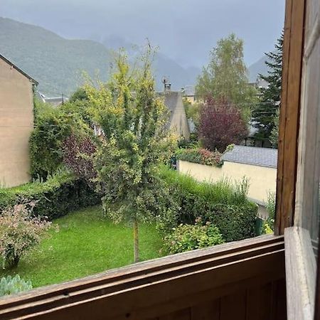 Le Chaleureux Luchonnais Apartment Bagnères-de-Luchon Екстериор снимка