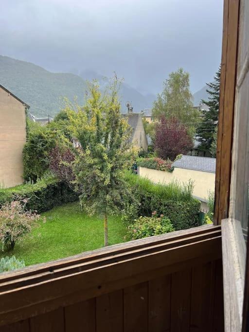 Le Chaleureux Luchonnais Apartment Bagnères-de-Luchon Екстериор снимка