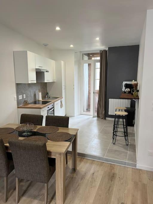Le Chaleureux Luchonnais Apartment Bagnères-de-Luchon Екстериор снимка