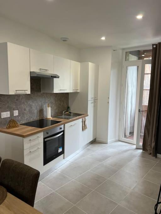 Le Chaleureux Luchonnais Apartment Bagnères-de-Luchon Екстериор снимка